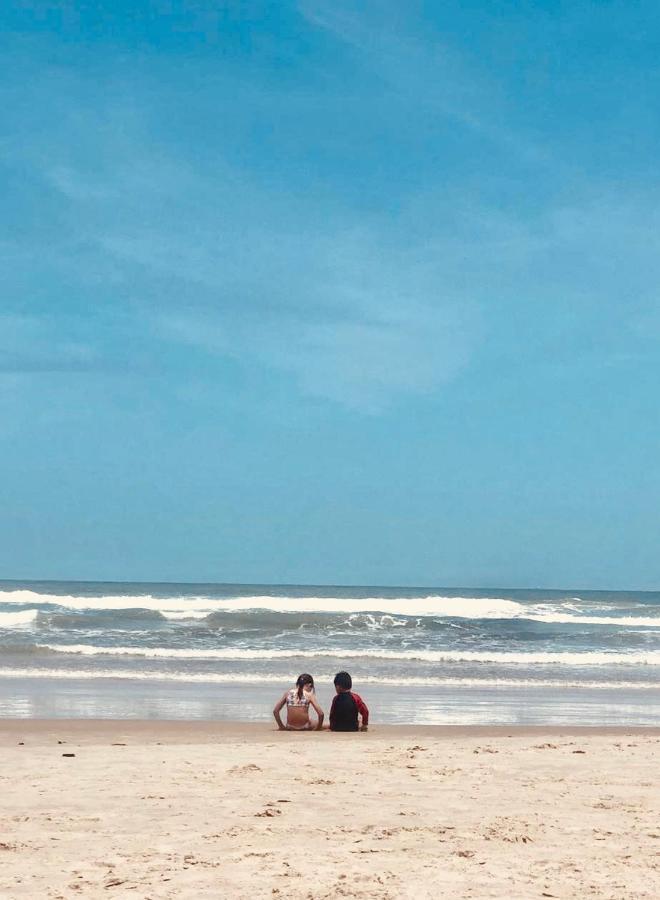Praia Da Enseada 瓜鲁雅 外观 照片